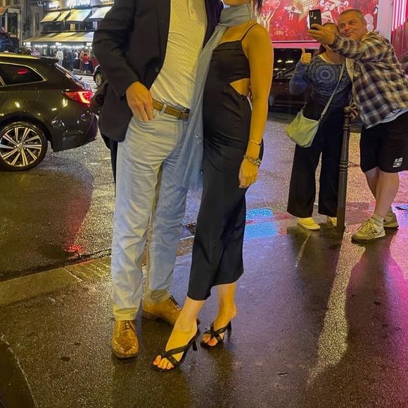 Hello Molly black midi - Picture 2 of 5